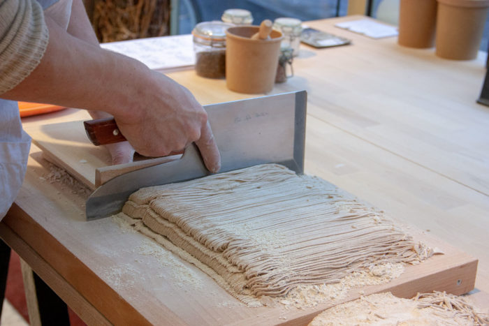 découpe des soba