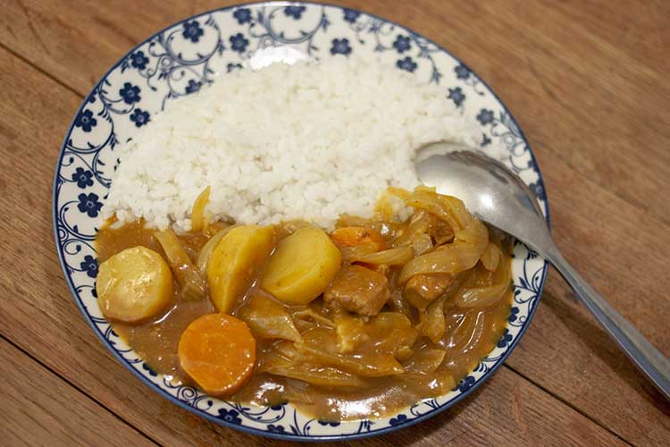 curry-japonais-recette-de-kare-raisu-maison-sans-tablette-de-roux