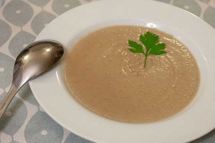 Velouté de châtaignes au poulet